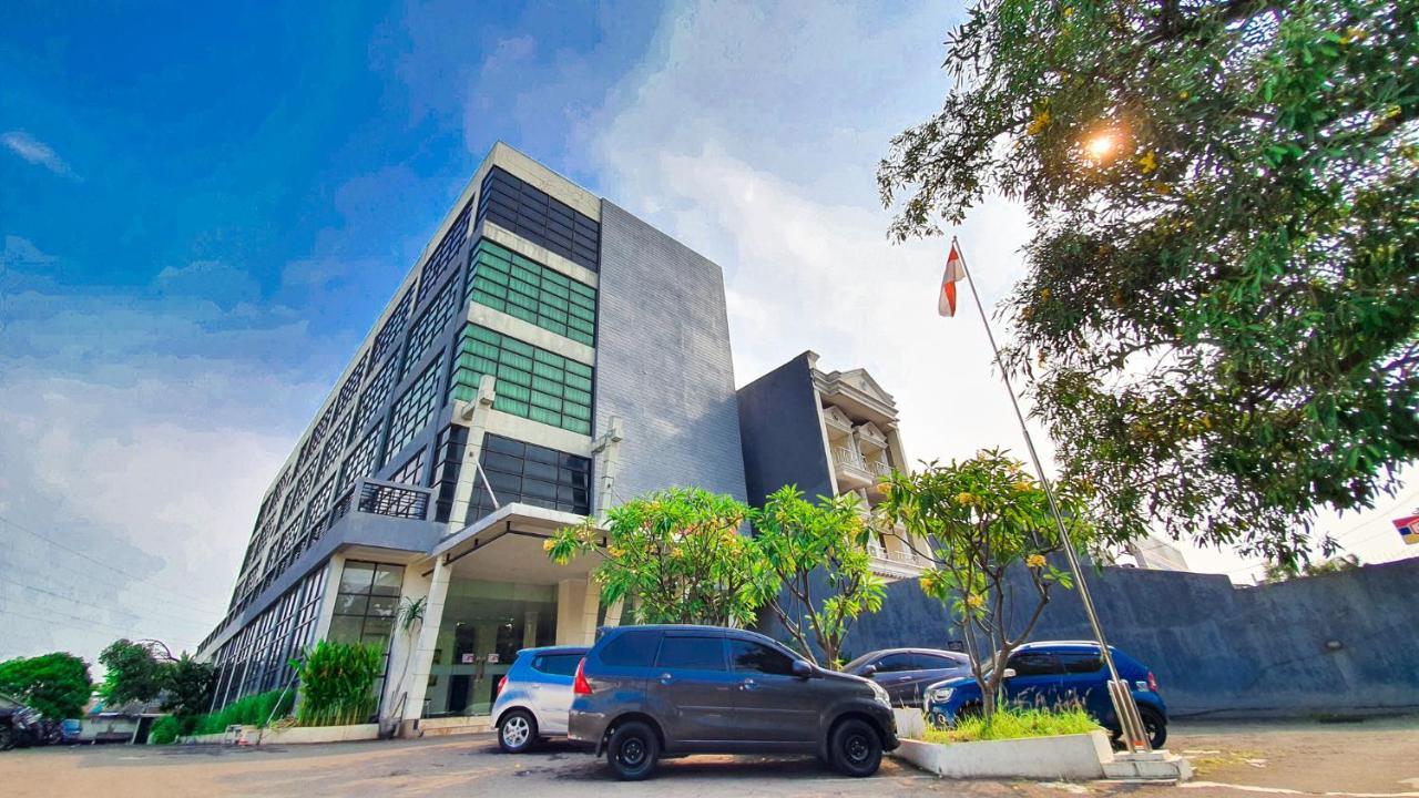 N1 Hotel Tanah Abang Jacarta Exterior foto