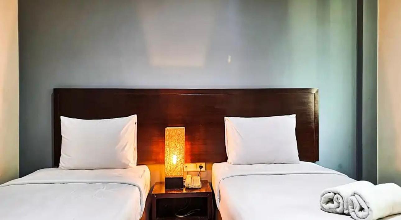 N1 Hotel Tanah Abang Jacarta Exterior foto
